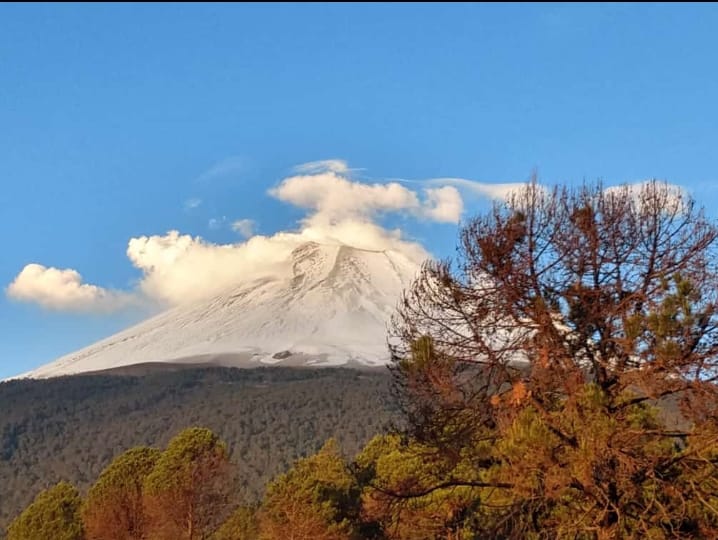 popocatepetl con nieve