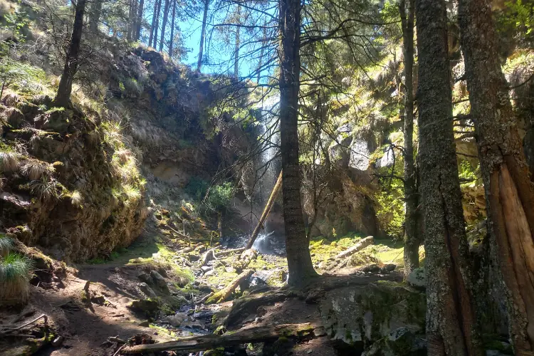 cascada del pico