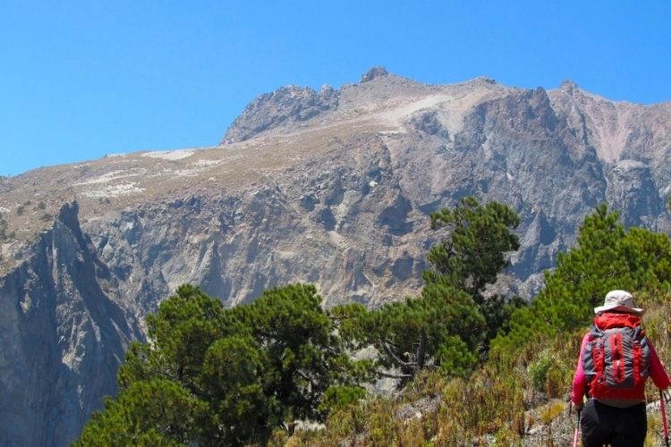 climbing malinche mountain